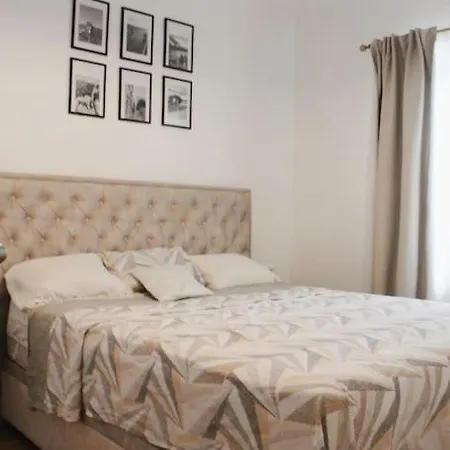 Fabulous With The Spacious Garden * Zadar